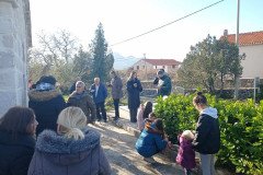 IMG-3832b024d29d5d9d7b28d57c09a24f13-V-Custom