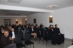 IMG-4faa8f817fce224af29dbcd0144382d7-V-Medium