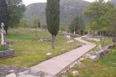 IMG-2b316fa2c731522388990588721affe9-V-Medium