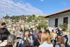 IMG-b4c2de8fdb8b666a71a624118879e8ca-V