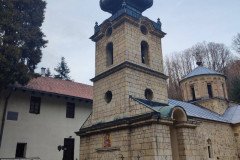IMG-05bc51e5d97f1669026c4601f3cdba9b-V-Custom