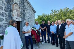 IMG-06998290e9535da6f418d616524b2ace-V-Medium