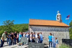 IMG-1c34d15c1f2890582c362bb35366749b-V-Medium