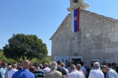 IMG-7b46958962594ebc4179d85b5b0df0a4-V-Medium