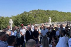 IMG-889e6323f70c4acfb6c19b698ecae03b-V-Medium