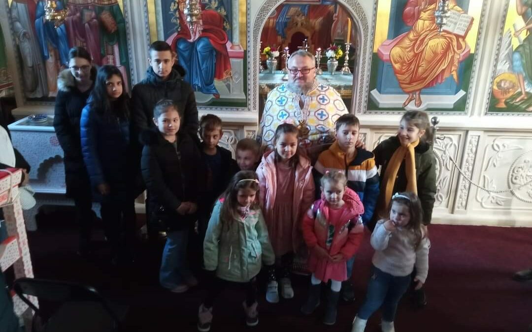 Света Литургија, рецитације и додјела пакетића поводом празника Светог Саве у манастиру Житомислић