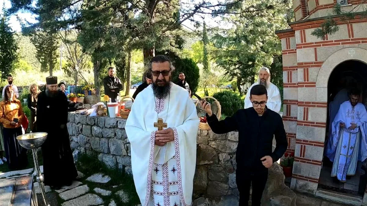 Бесједа игумана Михаила – “Гроб Владике Атанасија – још један живоносни источник”