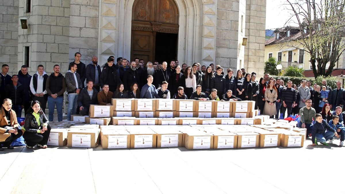 Фондација „Свети Вукашин“ обрадовала 70 породица за васкршње празнике