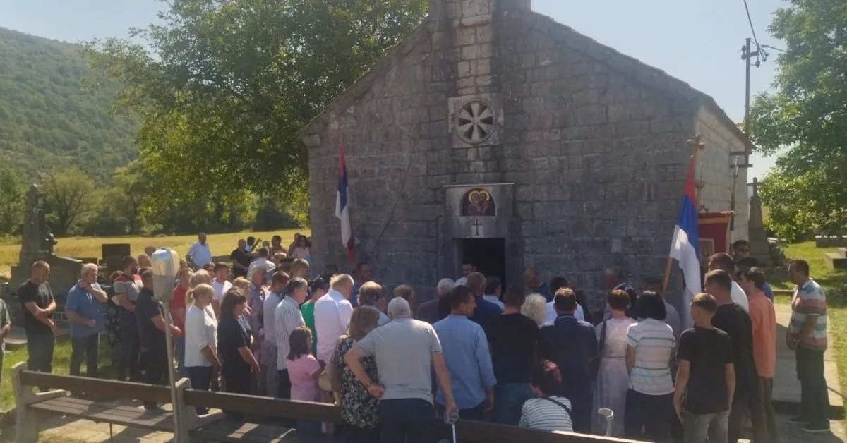 Слава храма Светих апостола Петра и Павла у Барама