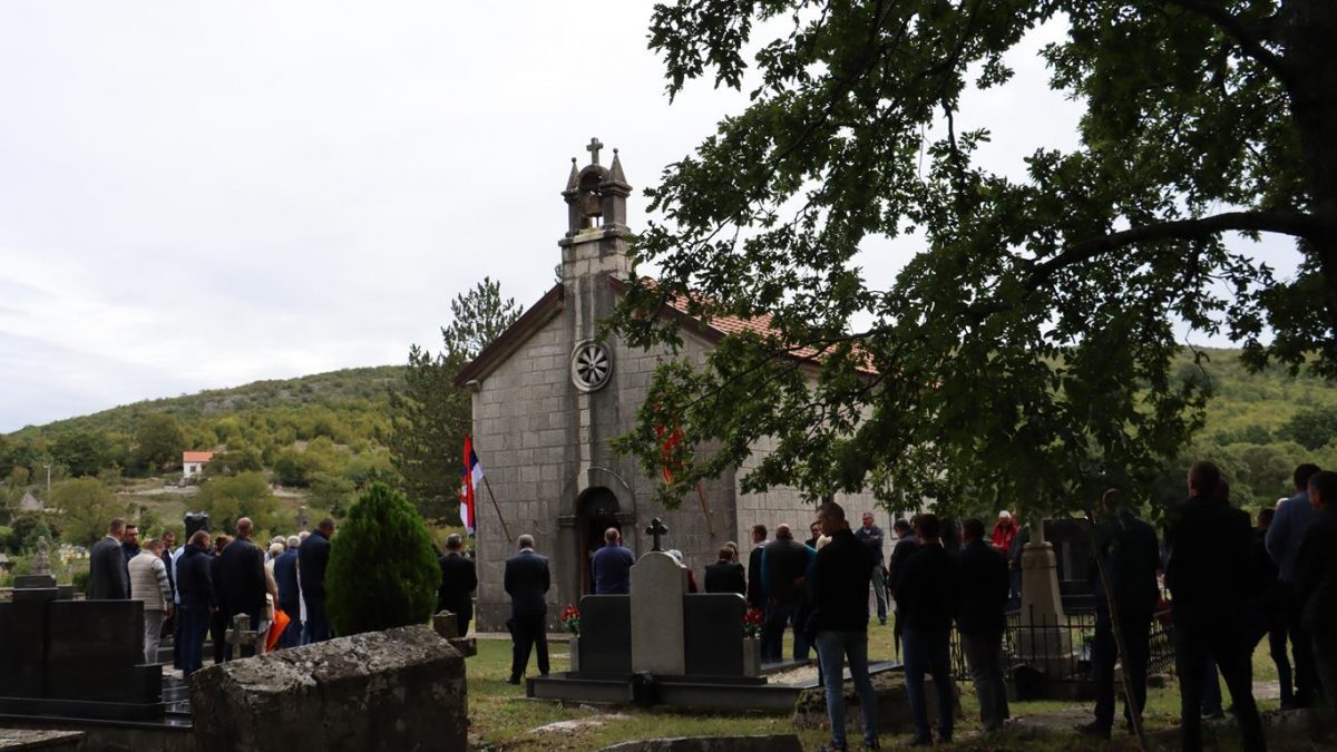 Владика Димитрије служио у Врпољу