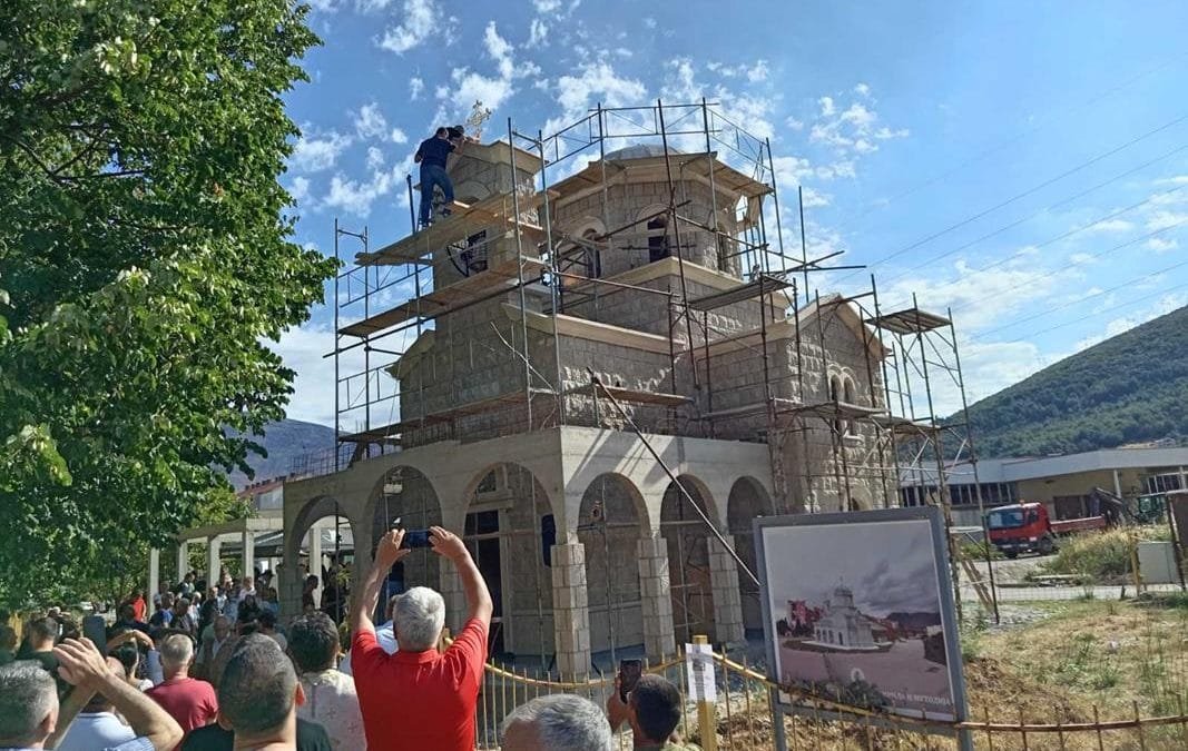 Литургијско сабрање у требињском насељу Тини