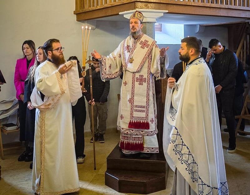 Владика Димитрије служио у Мостару