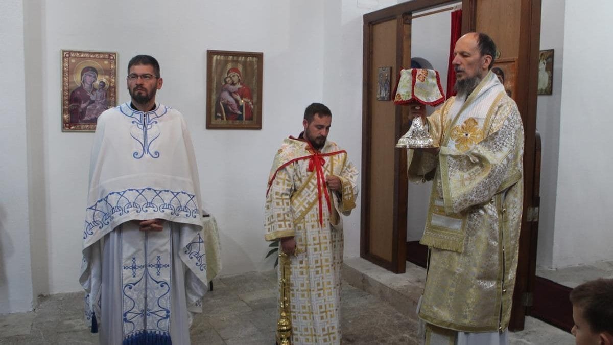 Владика Димитрије служио у Стоцу