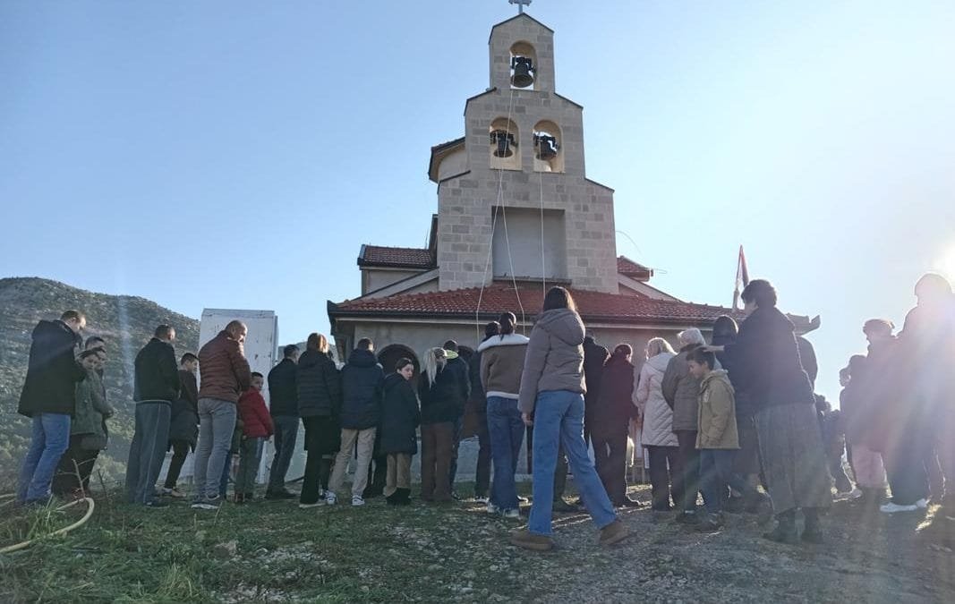 Слава храма Свете  Великомученице Варваре на Вариној Груди