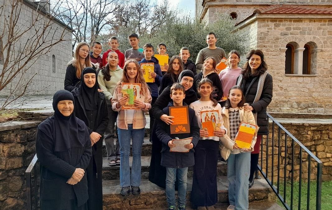 Час о светим апостолима у Петропавловом манастиру