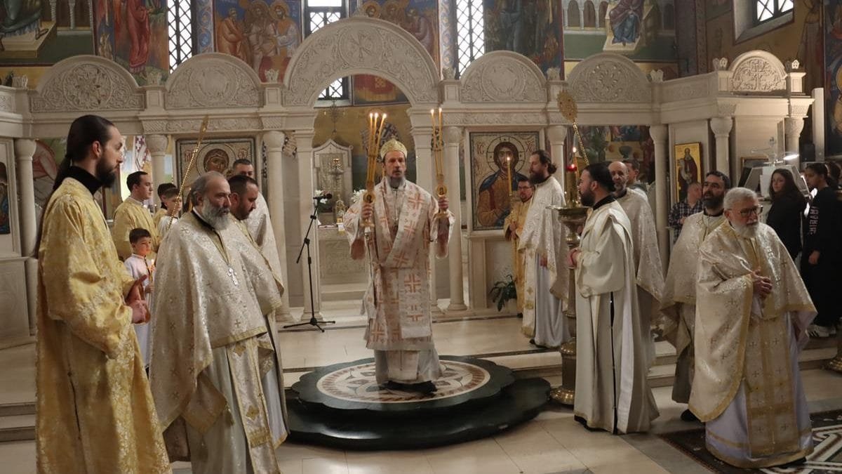 Владика Димитрије служио у Требињу