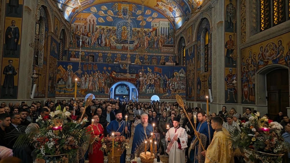 Бадње вече у требињском Саборном храму