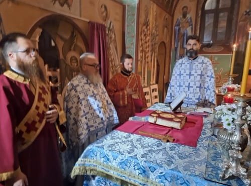 Свеноћно бденије у Манастиру Житомислић