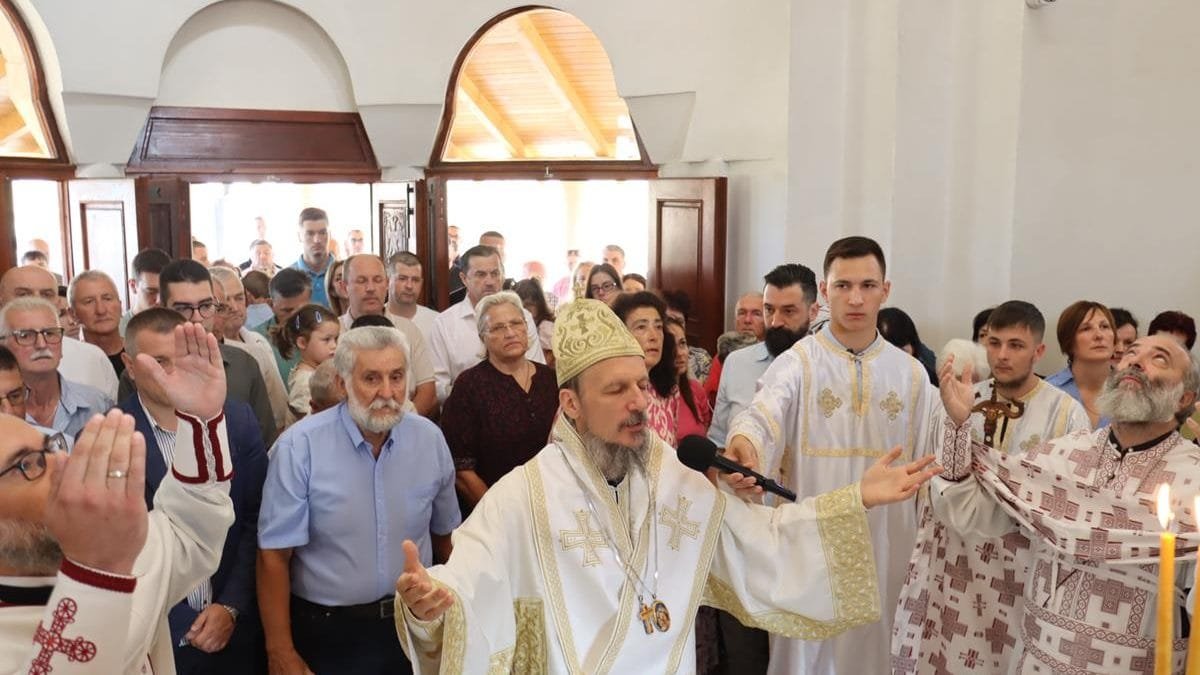 Слава храма у Хрупјелима