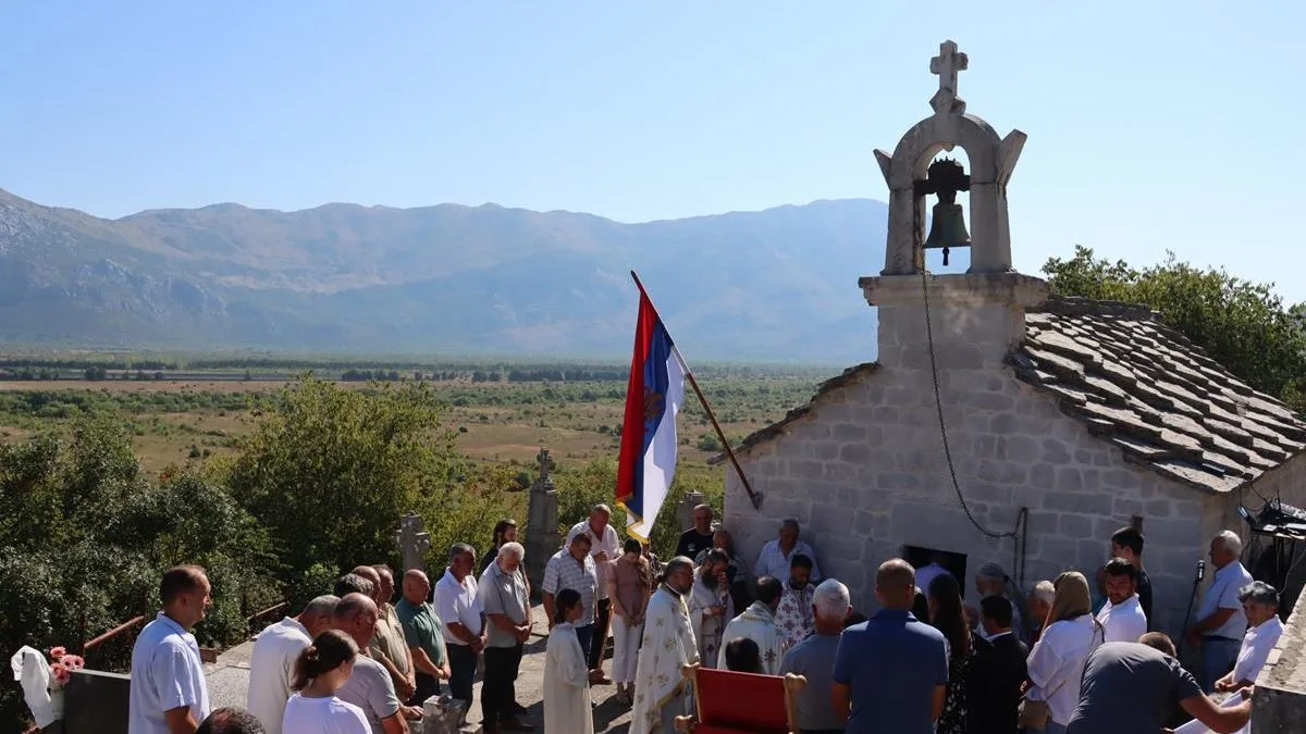 Митрополит Димитрије служио у Грмљанима