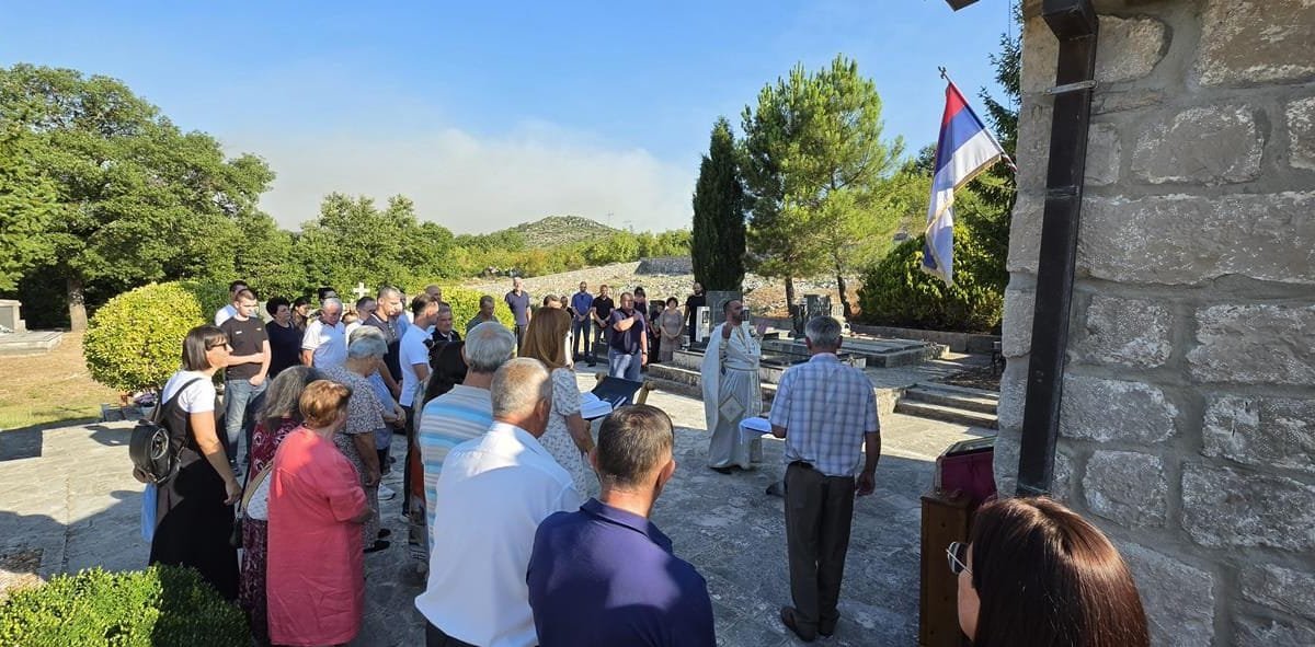 Света литургија у селу Пољице