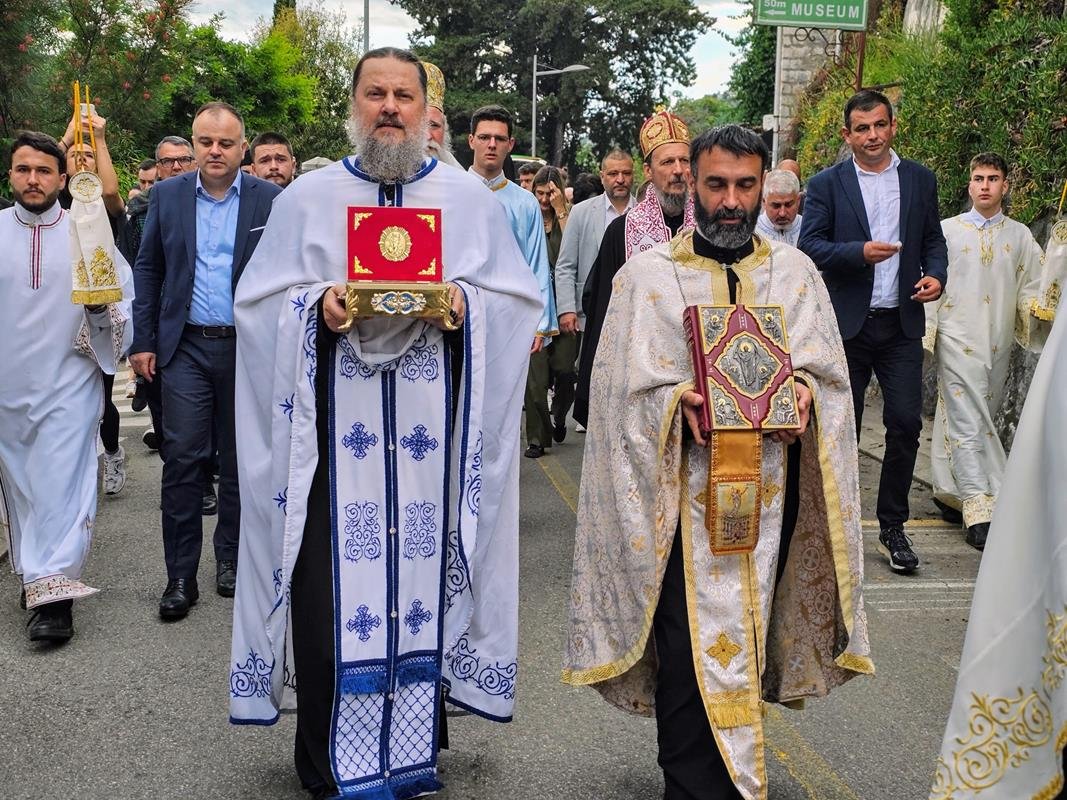 20250529 174038 54554436374 o