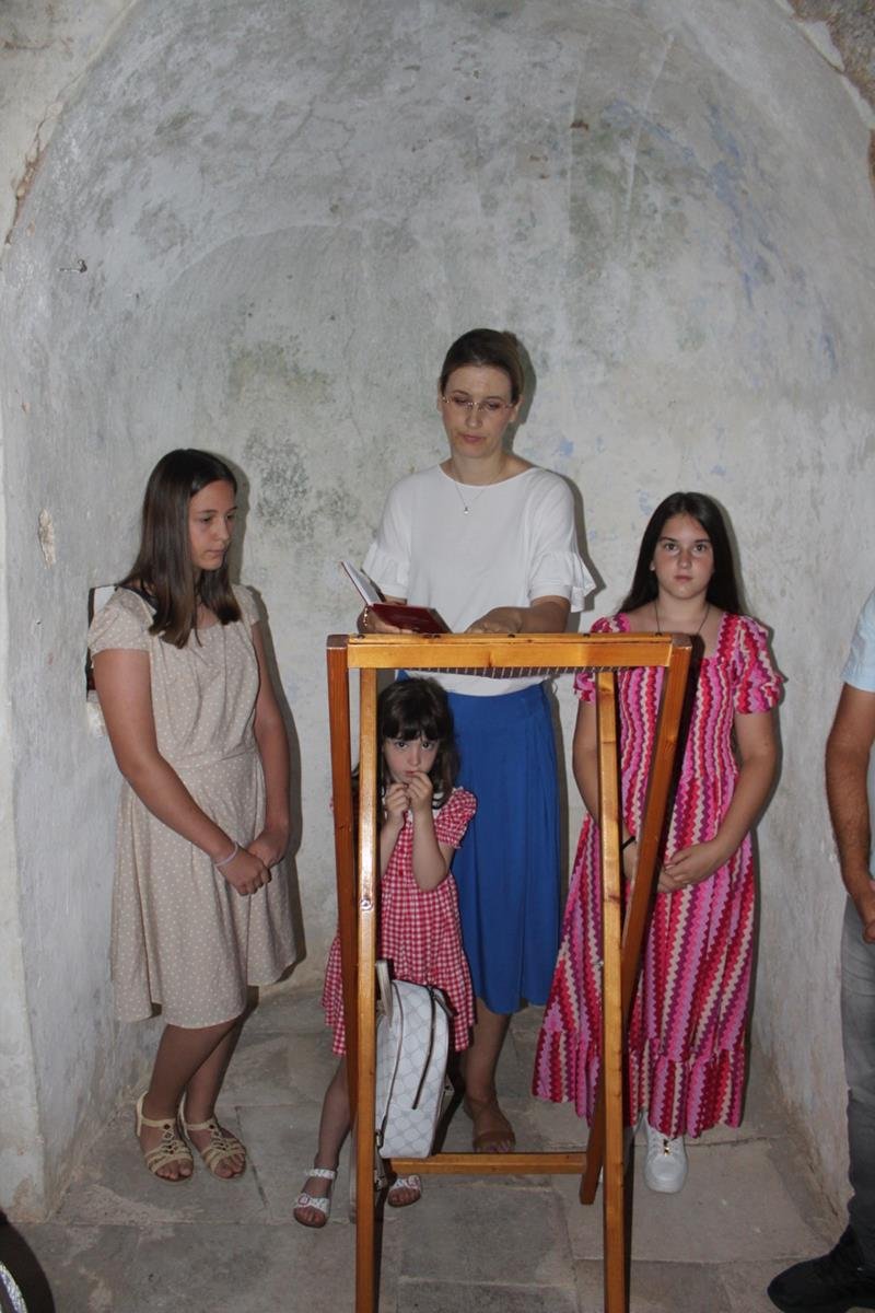 IMG-8dfa416a3263d8c79bc8880aed57d385-V