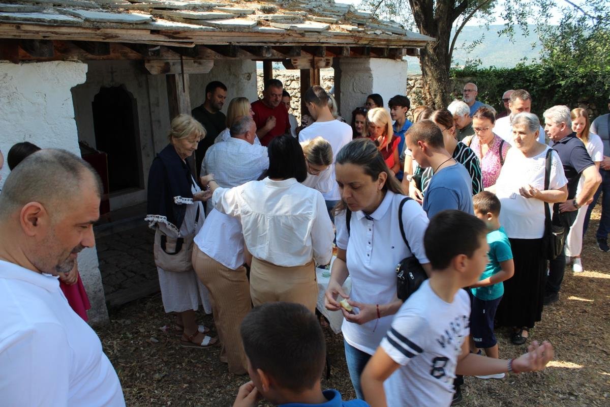 IMG-ffdca9f6ab7a5804c035071671a29bbd-V