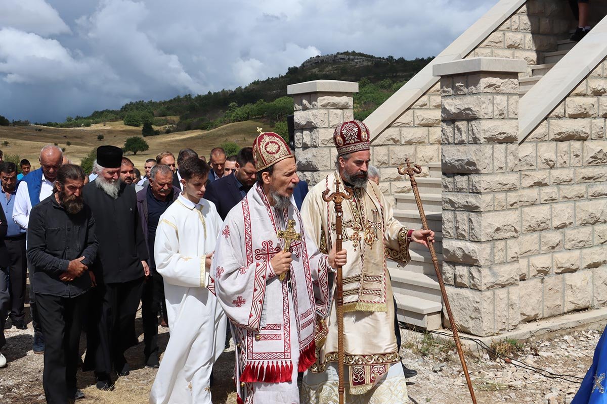 jul-2025-arhijerejska-litugija-na-vucjem-dolu-12