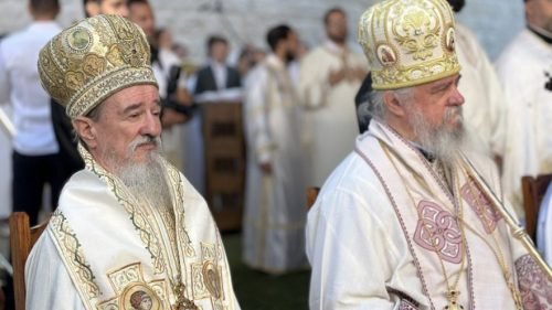 8 (1) (1) (1) (1) (1) (1)