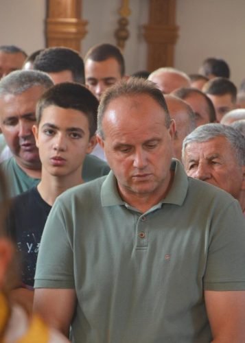 IMG-06ef1e7075640c33e4557806f7621fca-V