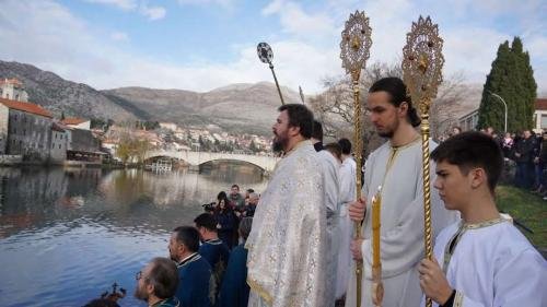 IMG-1884431107b92e5c9cd94188c64b8db2-V