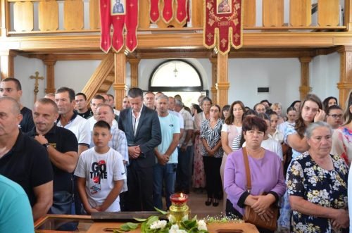 IMG-4e3d57f65932f8400c4befcbbc0e02ba-V