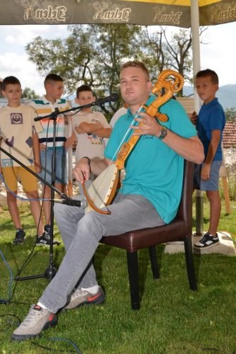 IMG-4f3371e290a909492d9a1ab51272055c-V