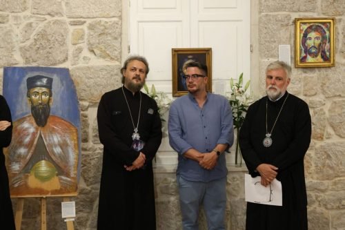 IMG-59a176c9ac8c04a6711b46f5ae001fff-V