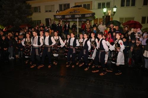 IMG-64065d3b8ebda7f96fa3f66184522d2a-V-Medium