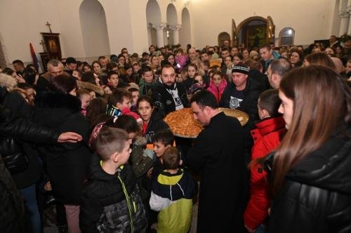 IMG-864b0fa58612686e1ccce5cb5a84beff-V-Medium