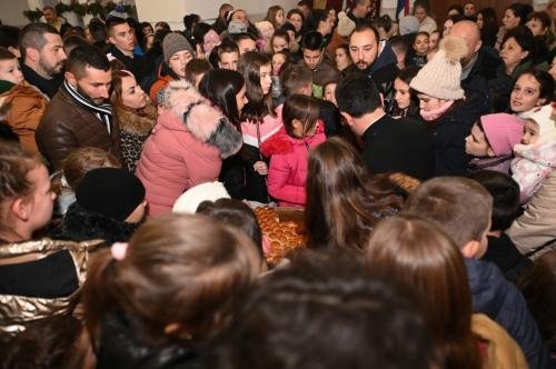 IMG-89b88c11364d474d12a48dd3fc12965b-V-Medium