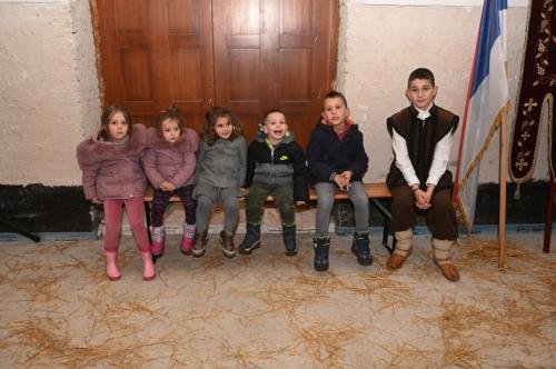 IMG-8c9ef353306ac4bf05187630225e07c9-V-Medium