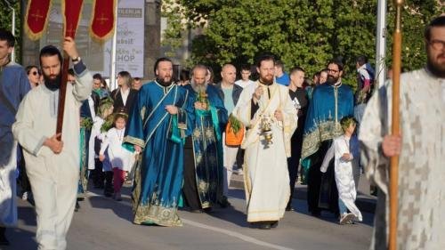 IMG-cb0142b25bc54d9030b56c15b0c6df14-V-Copy