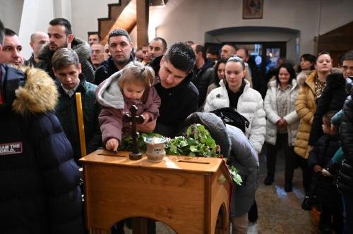 IMG-cc874f06013a21f07c7acf220125b368-V-Medium