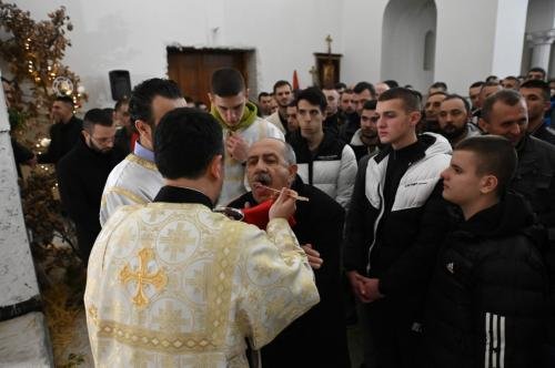 IMG-e754a13321c9a94cb4f1d5d4f3f24dc7-V-Medium