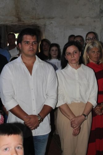 IMG-fba4df246955982c95986474d6035a34-V